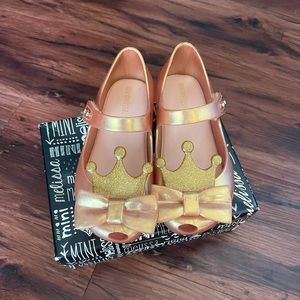 Minie melissa size 10